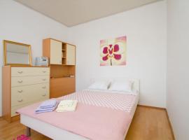 Cozy rooms in nature, perfect for relax, hotel v destinaci Ilirska Bistrica