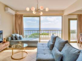 Roxa seaview apartment, hotel in Agios Leon