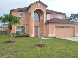Amore's luxurious 4 bedroom home., feriebolig i Kissimmee