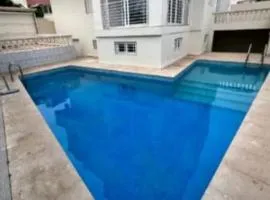 Villa With swiming pool