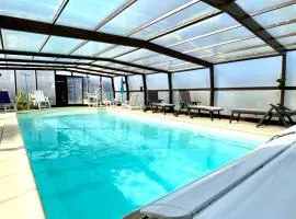 Gite piscine couverte chauffée Padirac&Rocamadour