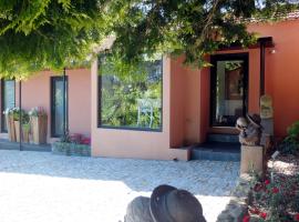 Family Secrets Douro, hotel in Riba Douro