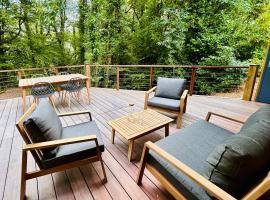 Lodge avec spa au coeur de Brocéliande, villa in Beignon