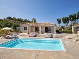 Villa Kanaki, holiday rental in Galatás