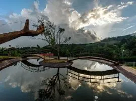 Hotel & Spa Escondite de la Montaña、Sabana Redondaのコテージ