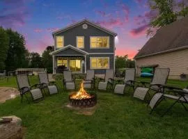 The Heron House-On The Lake!