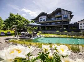 THE MATTHEW - Copper Lodge