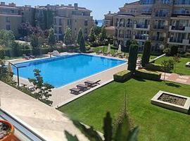 Apartments Atia Resort, spa hotel in Chernomorets