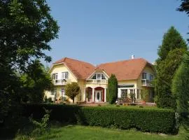 Villa Hedi