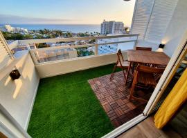 Stonefall Tenerife Holiday Apartment Las Americas, vakantiewoning in Playa de Fañabe