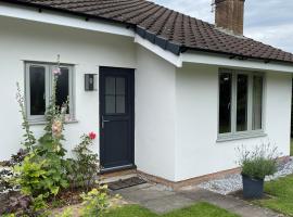 Fir Tree Cottage, hotel in Chester