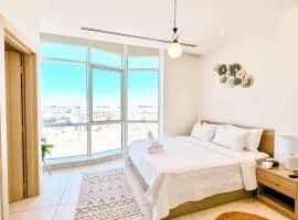 Chic/Elegant 4 Bedrooms…