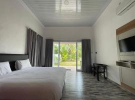 PONDOK SAHANG COTTAGES, hotel v destinaci Muntok