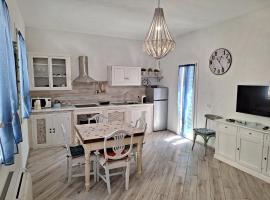 Blue Wave Apartment, hotel in San Vincenzo