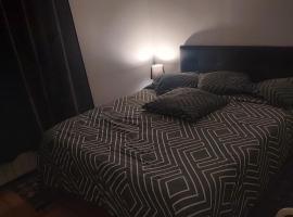 Appartement meubl&eacute; avec deux chambres