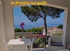 La finestra sul golfo, hotel di Villammare