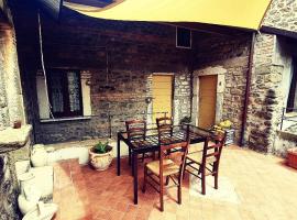 Affittacamere Dodo - Borgo di Filetto, hotel v destinaci Filetto