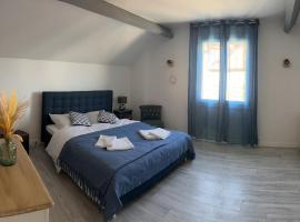 Chez brigitte，Châtillon-sur-Marne的Villa