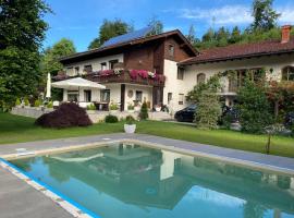 Ferienhaus Kramser, hostal o pensión en Arnoldstein