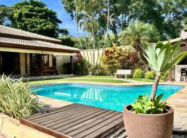 Casa de temporada estilo rústico - Litoral Norte de SP, hotel cerca de Viela da Praia, São Sebastião