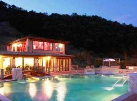 Villa Valentina Spa, hotel na may pool sa Umbertide