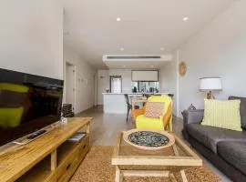 Abbotsford Short Stay Luxury Style & Location