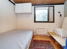 Holiday home Melby IX, hotel en Melby