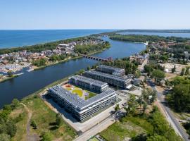 Wellness & SPA Resort Dziwnów Apartments with Parking by Renters Prestige, hotelli kohteessa Dziwnów