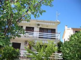 Room in Cres with sea view, balcony, air conditioning, WiFi 4249-4