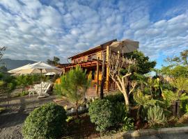 Eliss Garden Coffee & Homestay, chalet de montaña en Ấp Thiện Lập