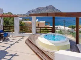 Vasilis Studios Family House