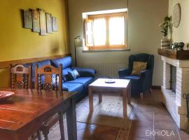 Ekhiola, hotel dengan tab panas di Ochagavía
