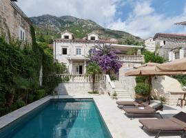 Villa Perastian Thriton, cabana o cottage a Perast