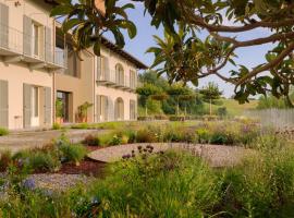 ICOLLIROSSI Agriturismo, estadía rural en Monforte dʼAlba