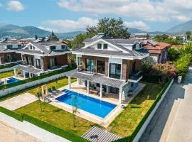 CAPELLA VİLLAS