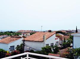 AFRODITA Casa con dos apartamentos independientes, cabaña o casa de campo en Pineda de Mar