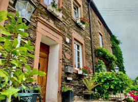 Ferienwohnung Cäcilia im idyllischen Haus Kommeles - Leiwen an der Mosel, appartamento a Leiwen