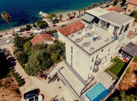 SkyView apartments, allotjament vacacional a Herceg-Novi