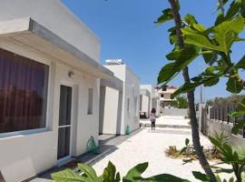 sun kiss houses, beach rental in Áyios Spirídhon