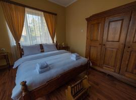 Prenoći&scaron;te Dajević Hotel Tara Pljevlja, hotel con estacionamiento en Pljevlja