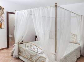 Managheri Wine Bar, bed and breakfast a Oliena