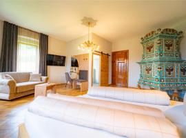 Lorettohof Hotel Garni, guest house in Gaal