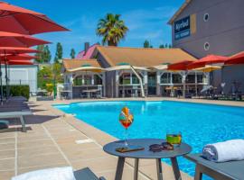 KYRIAD MARSEILLE EST - Aubagne Gémenos, hotel v destinaci Gémenos