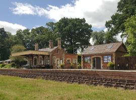 Rowden Mill Station, holiday home in Bromyard