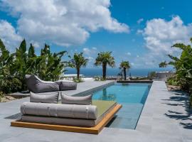 Numa Santorini, villa a Fir&agrave;