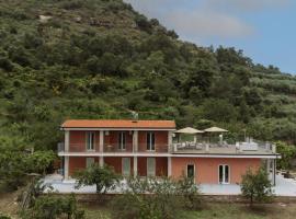 Villa Angeline，Guarazzano的B&B