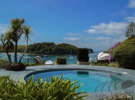 BBCFeatured LuxuryInteriorDesignedWaterfront Home., hotel sa Saint Mawes