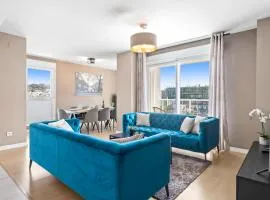 Luxury new apartment city center Estepona - private parking