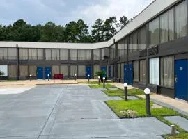 Studio 6 Nacogdoches TX SFA University