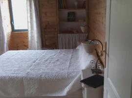 Ferme Racine, hotel din Jausiers